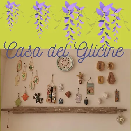 Casa Del Glicine