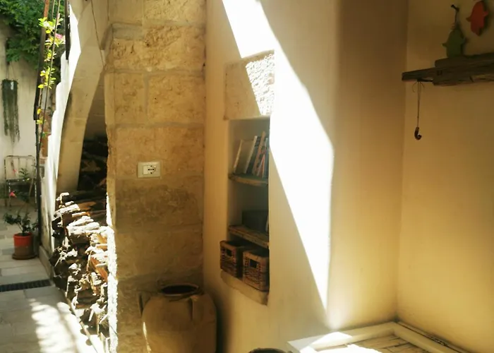 Casa Del Glicine